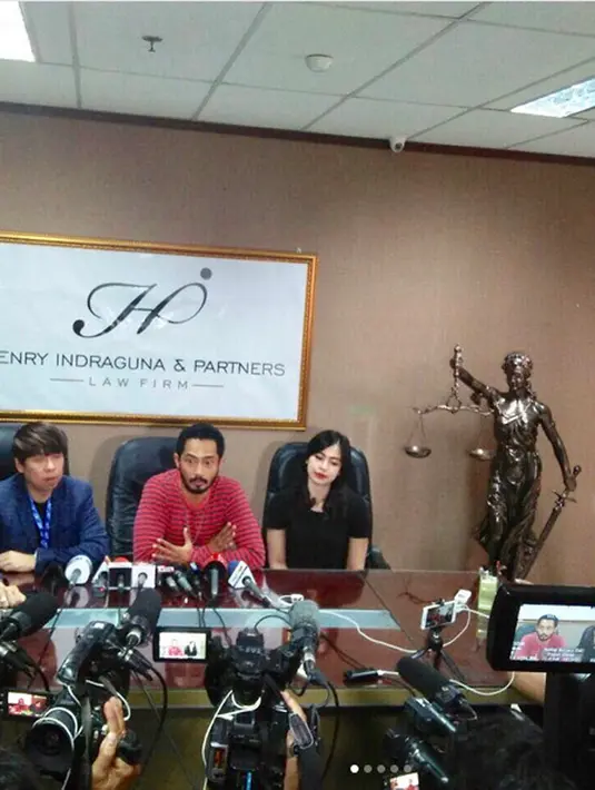 Kesepakatan mengakhiri perselisihan tak lain dikarenakan baik keduanya masih sama-sama saling cinta. Disamping itu, keberadaan Marco yang saat ini berusia 4 bulan lah yang akhirnya mampu meredam ego akhirnya sepakat berdamai. (Instagram/henry.indraguna)