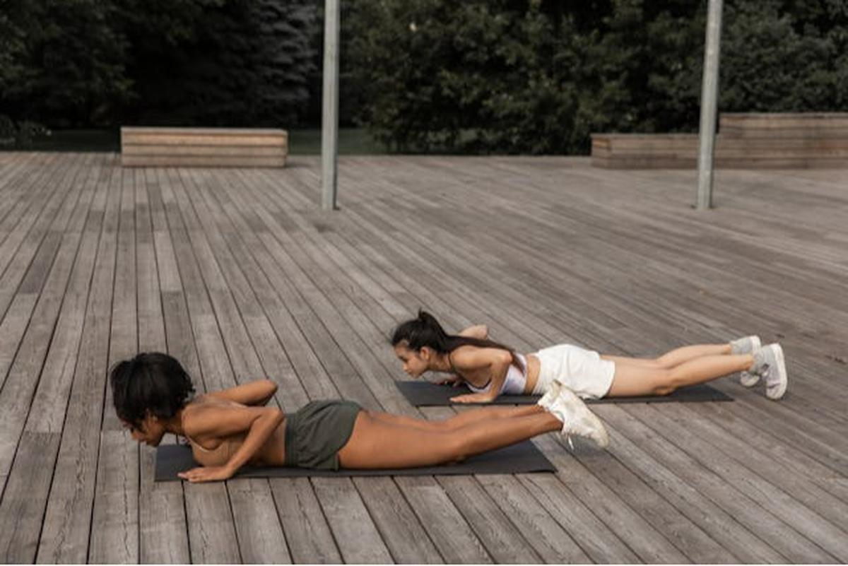 5 Manfaat Push-Up Setiap Hari bagi Wanita