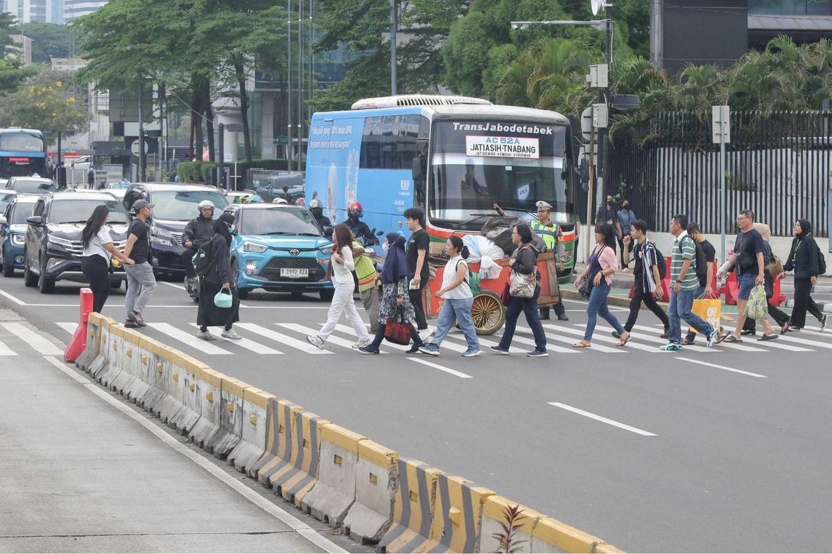 Badai PHK 2025 Kian Mengkhawatirkan