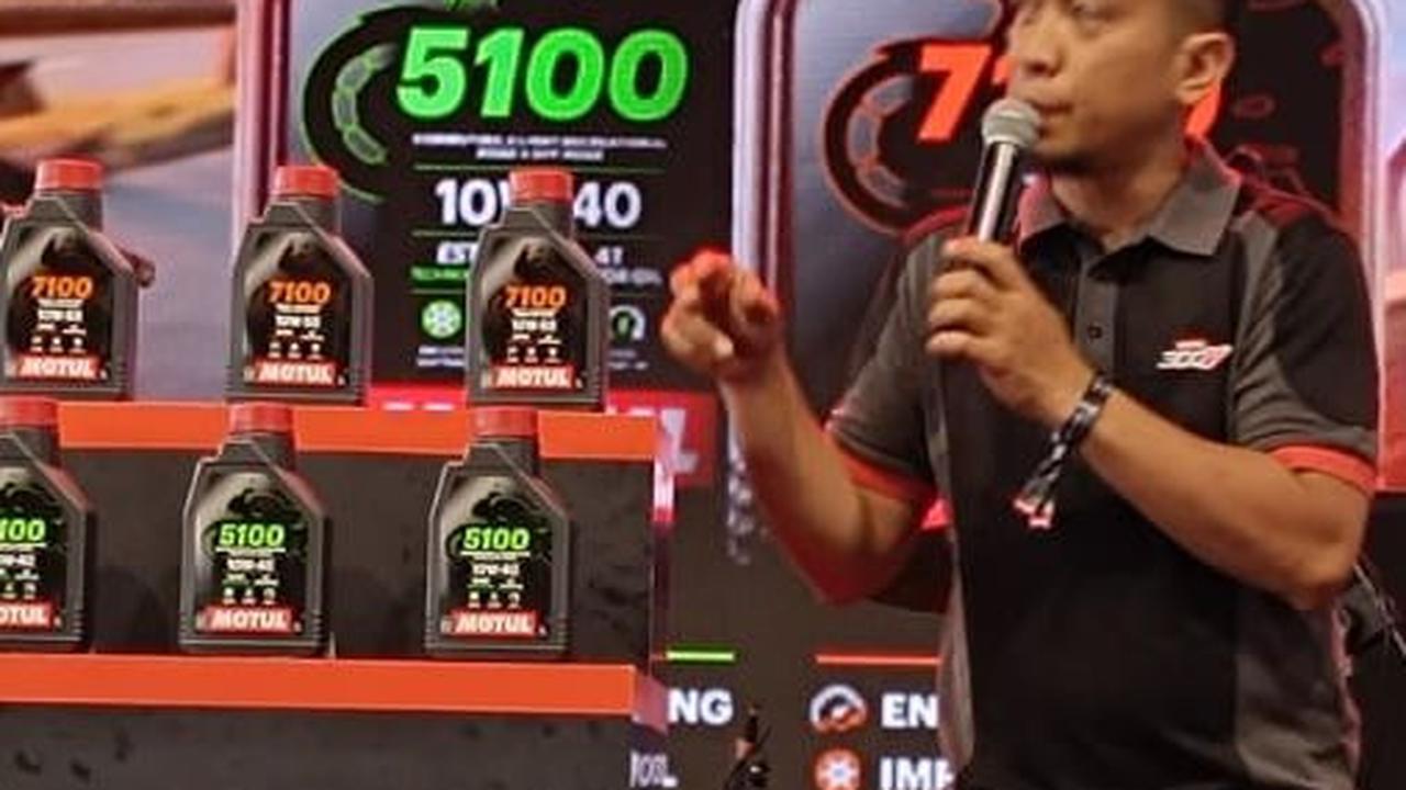 Motul 5100 4T adalah jenis oli yang digunakan