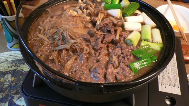 Ilustrasi suki (sumber: Wikimedia Commons)