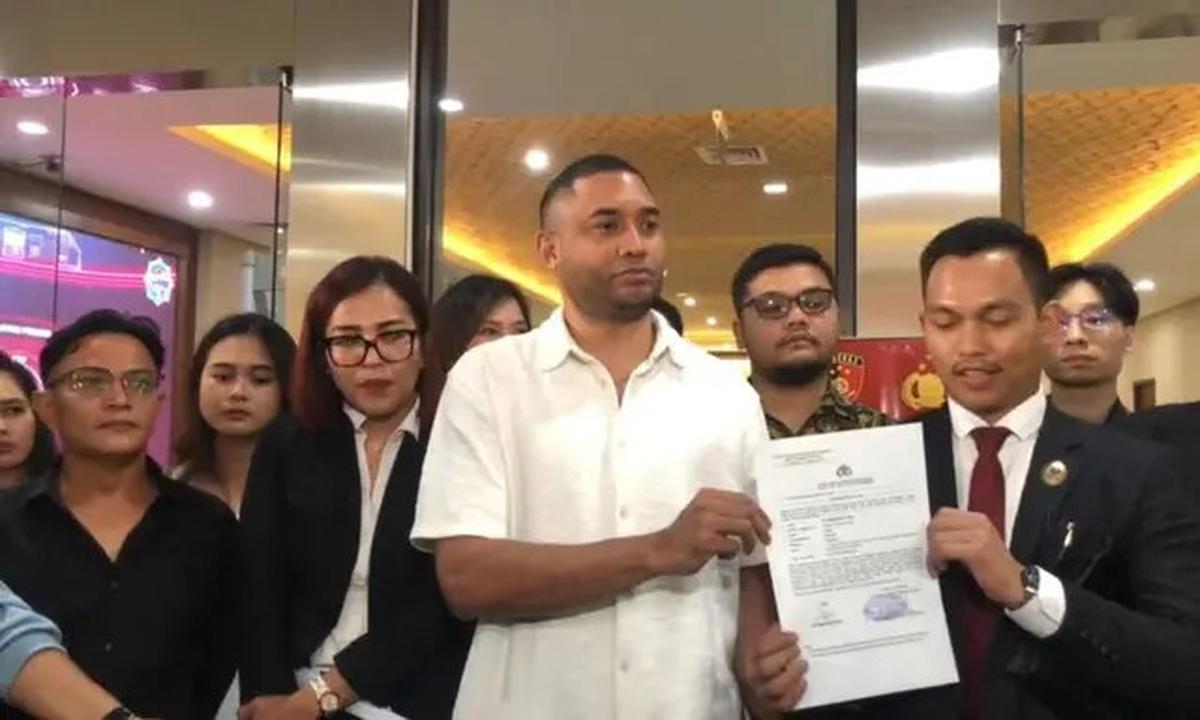 Rayen Pono Jalani Pemeriksaan Terkait Laporannya Terhadap Ahmad Dhani, Hadirkan 2 Saksi