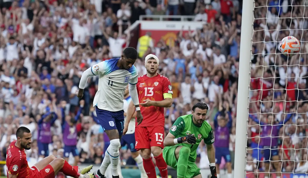 The Three Lions menang 7 gol tanpa balas atas tamunya tersebut. (AP Photo/Dave Thompson)