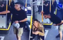 Apesnya Tentara Cantik Israel Diludahi Pemuda Ganteng di Dalam Bus, ini Videonya Benar-Benar Tepat di Wajah