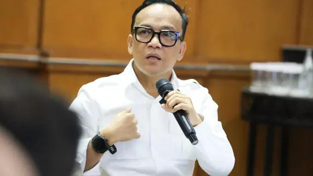 13 Juta Pekerja Sudah Terima BSU Rp600.000, Wamenaker: Laporkan Kalau Ada Potongan