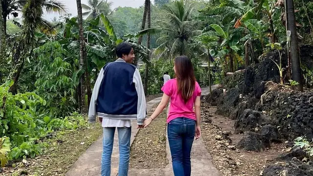 Kiesha Alvaro dan Frislly Herlind Dikabarkan Pacaran