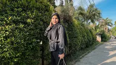 Belakangan ini Rosa Meldianti curi perhatian dengan penampilannya yang kerap mengenakan hijab. Ia pun disebut berhijrah menjadi pribadi yang lebih baik dan kini berpenampilan mengekan hijab. (Liputan6.com/IG/@rosameldianti29)