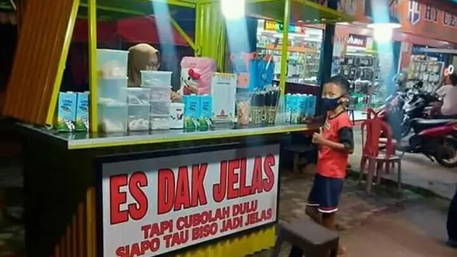 6 Spanduk Warung 'Kurang Enak' Ini Bikin Tepuk Jidat