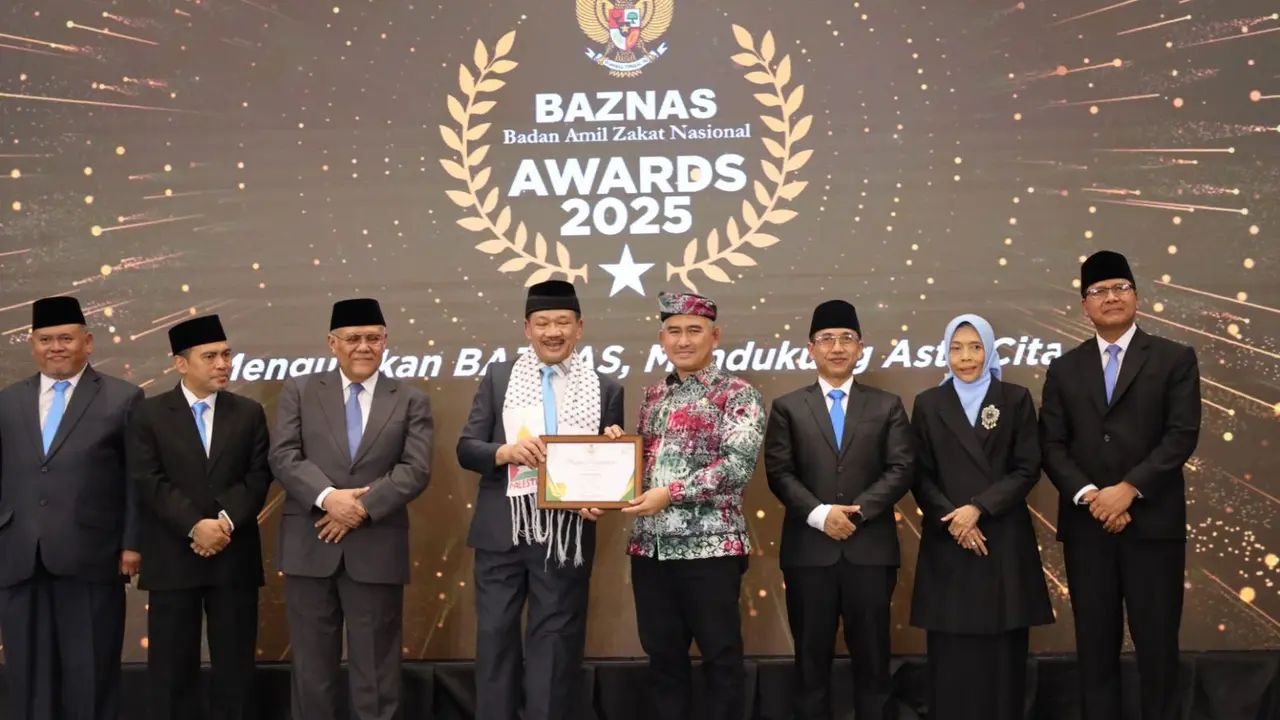 Wali Kota Tarakan Khairul Terima BAZNAS Awards 2025 sebagai Kepala Daerah Pendukung Gerakan Zakat