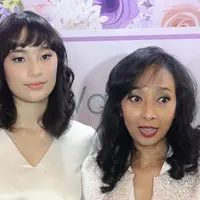 Tatjana Saphira punya tradisi untuk memberikan sesuatu kepada mamanya di Hari Ibu yang jatuh pada 22 Desember.