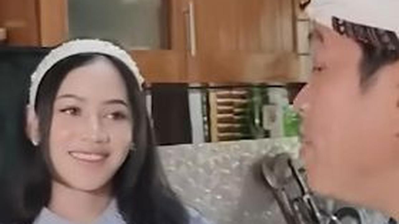 Momen Ibu Baru Belajar Memasak Nasi, Dedi Mulyadi 'Generasi Sekarang Enggak ada yang Bisa Ngejo