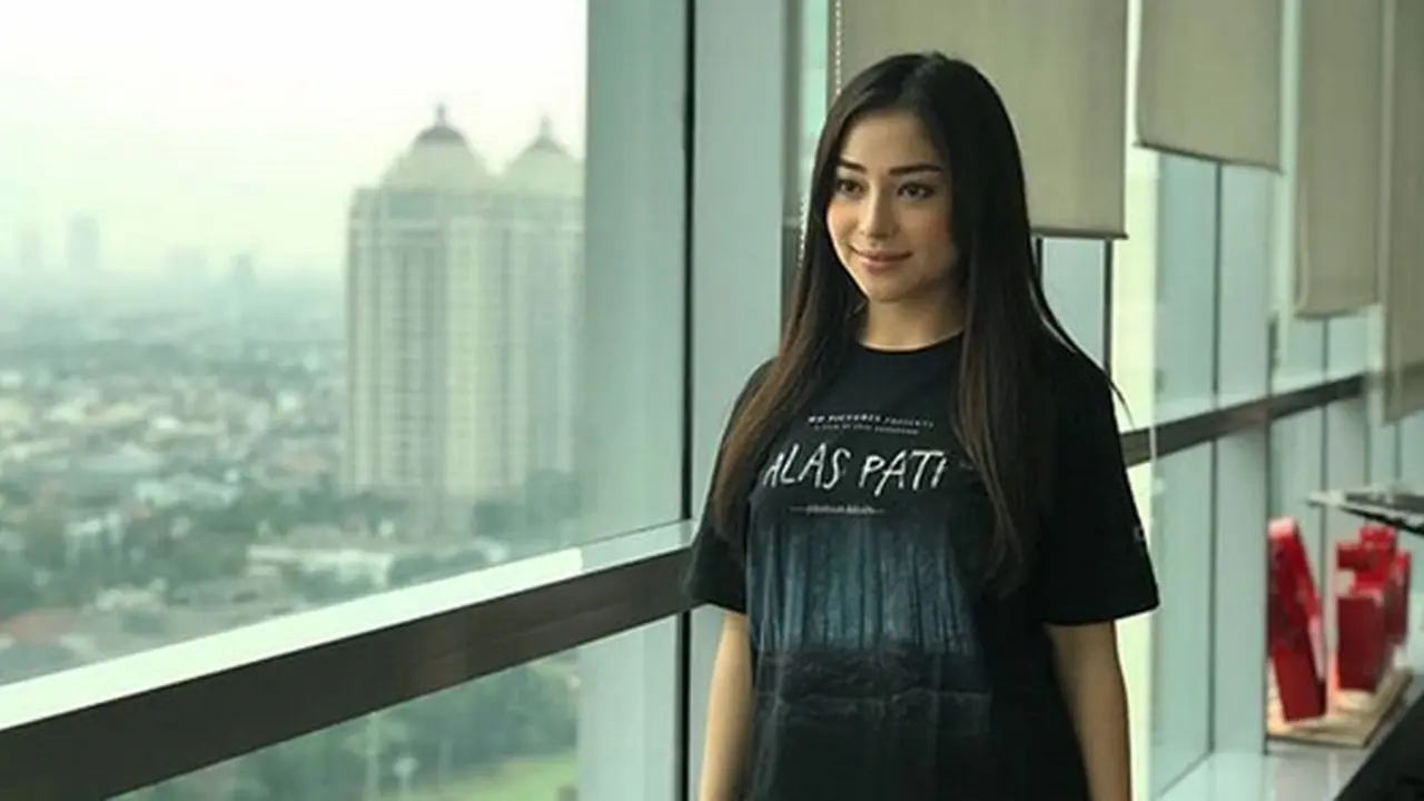 [Bintang] Nikita Willy