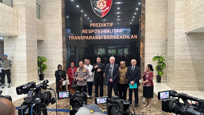    Kapolri Gandeng ITUC: Era Baru Perlindungan Buruh Dimulai?