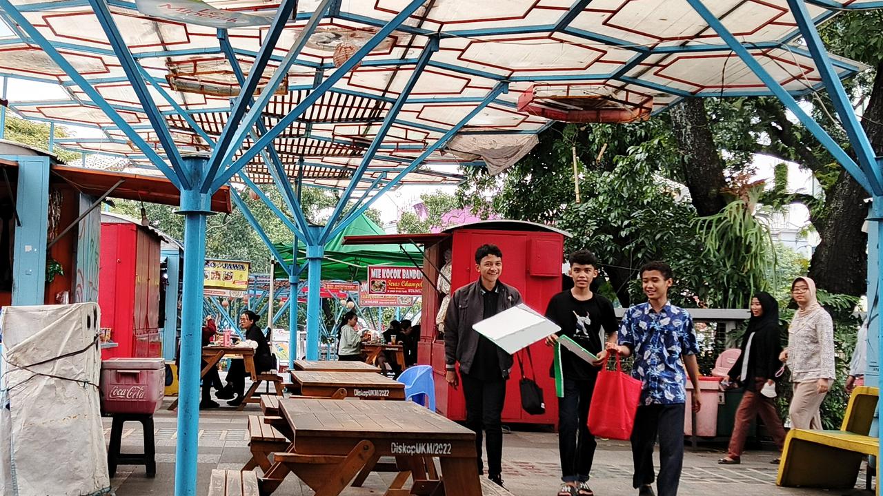 teras cihampelas