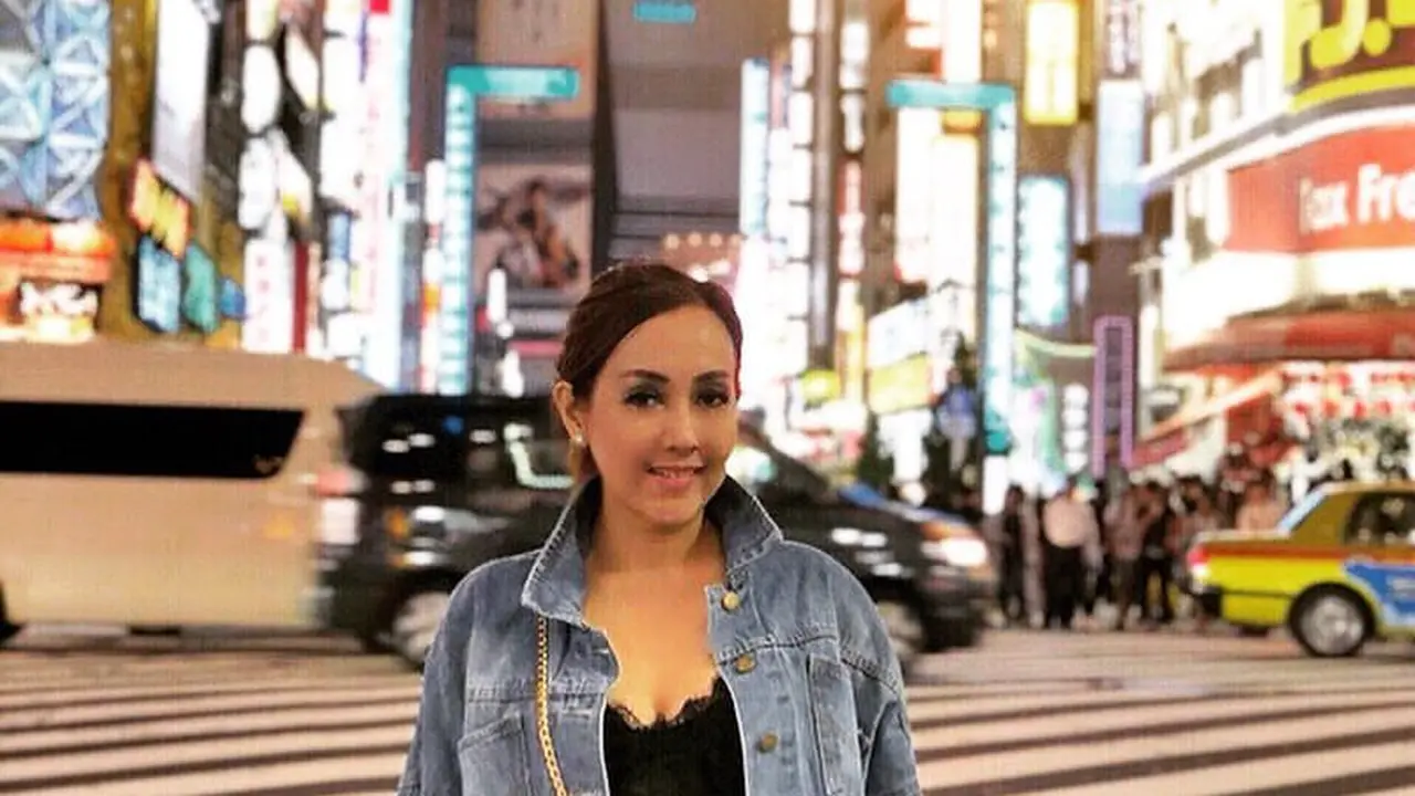 Tetap cantik di usia 50 tahun, Cahya Kamila disebut awet muda