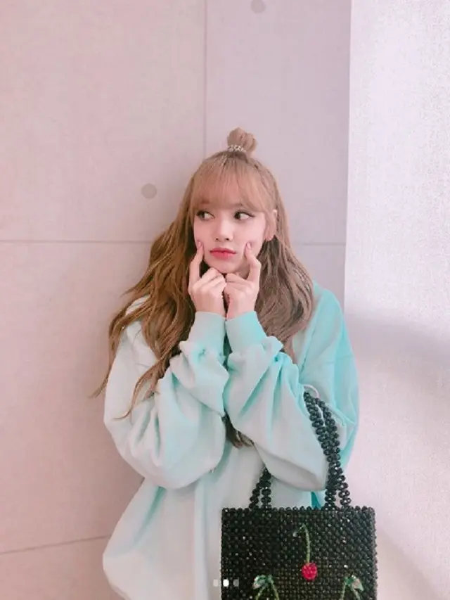 [Bintang] Lisa BLACKPINK