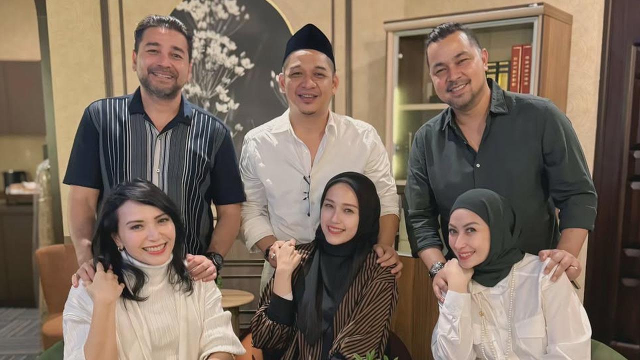 Momen Ulang Tahun Pasha Ungu ke-45, Sederhana hingga Dihadiri Rekan Artis Senior