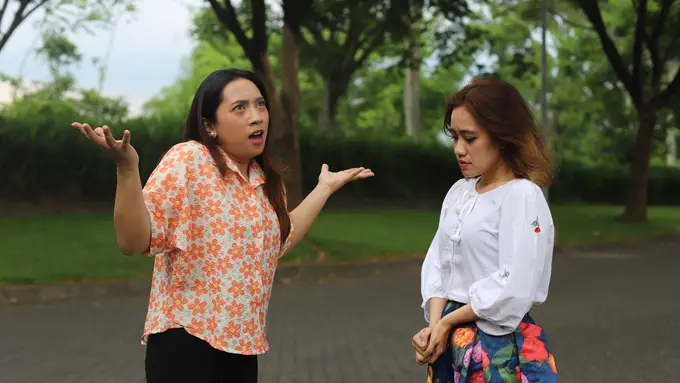 wanita november sikap tegas