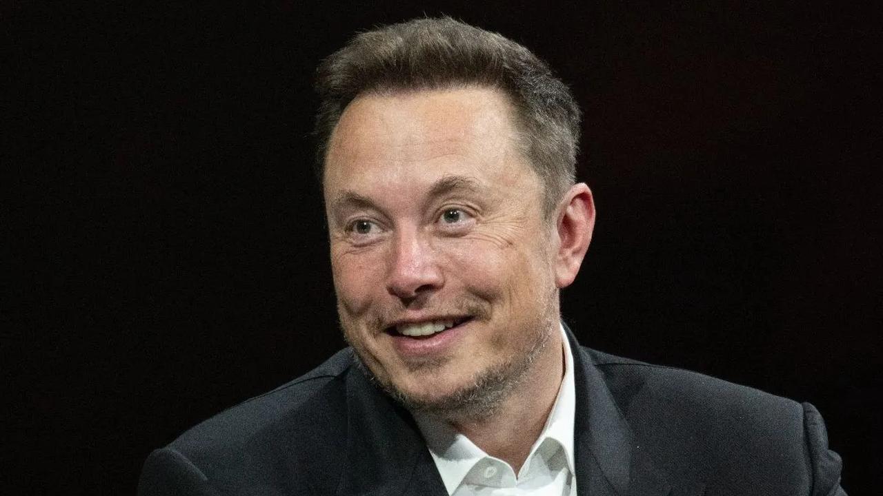 Salah satu ide Elon Musk adalah menciptakan sebuah hubungan antara manusia dan kecerdasan buatan (AI).