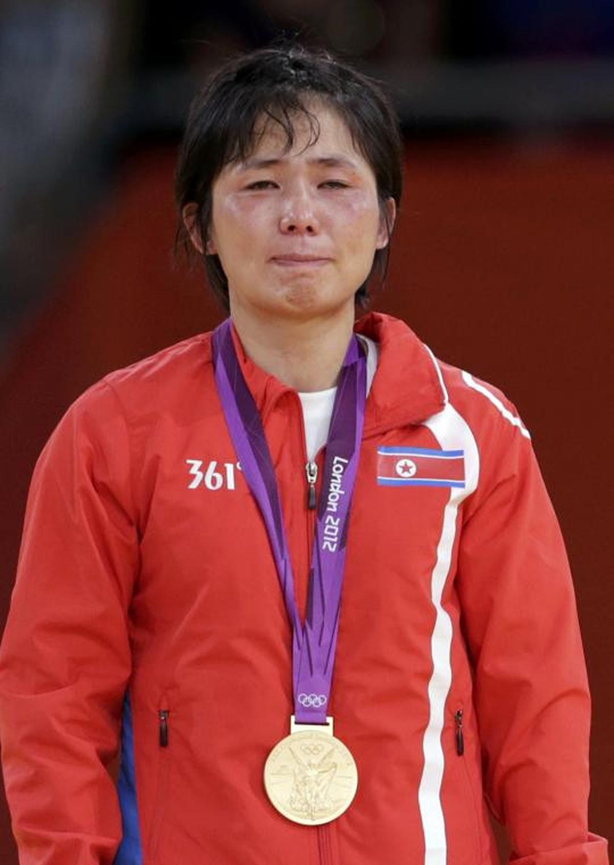 Air mata di arena Olimpiade 2012