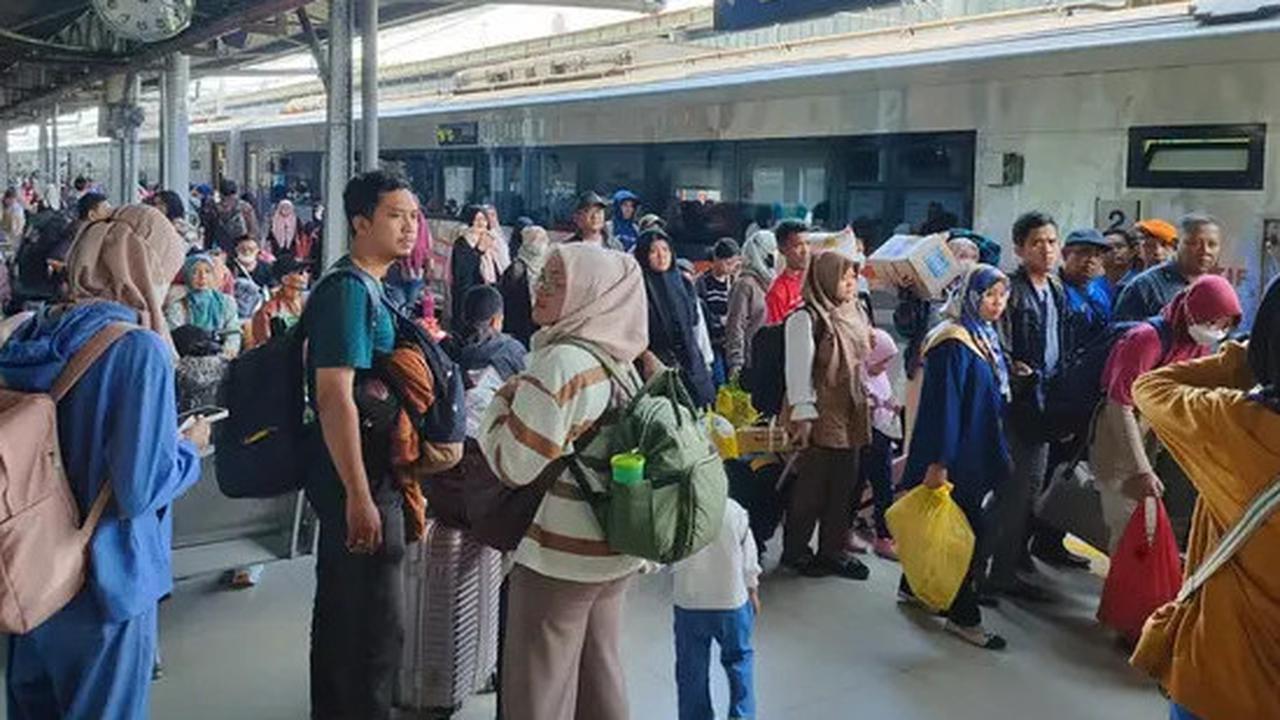 Daftar 16 Kereta Api Tambahan Saat Long Weekend Akhir Mei dan Idul Adha 2025, Tujuan Yogyakarta sampai Malang