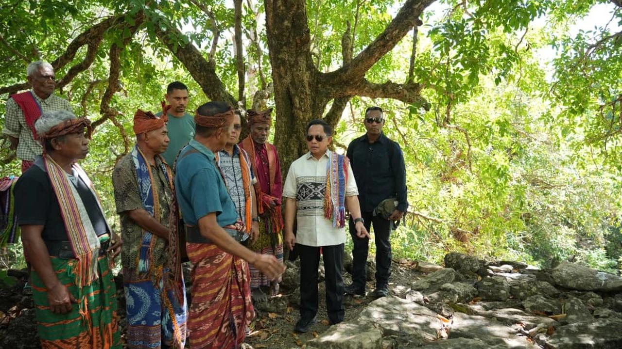 Mendagri Tito Apresiasi Pelestarian Desa Adat Matabesi, Dorong Jadi Warisan Budaya dan Destinasi Wisata