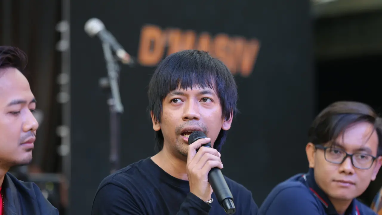 [Fimela] dMasiv
