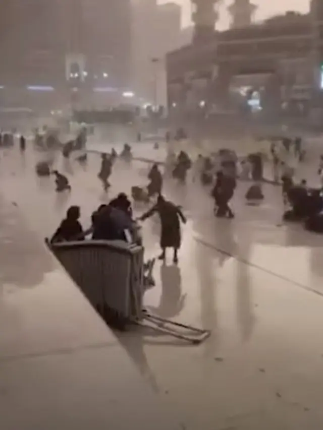 Badai Hujan Makkah