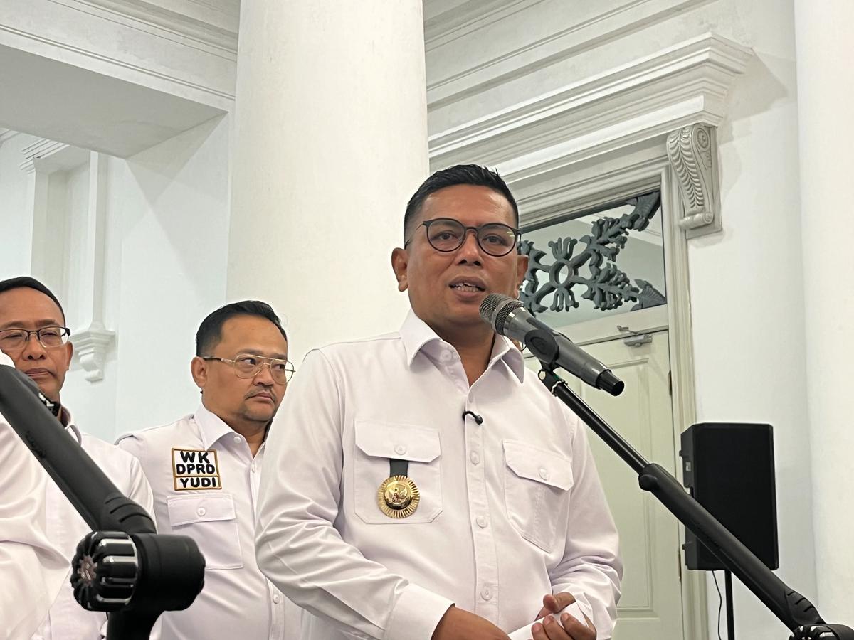 Gubernur Banten Andra Soni saat MoU MRT Kembangan-Balaraja