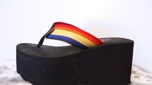 Gunakan Sandal Platform Berisiko Cedera Health Liputan6 Com