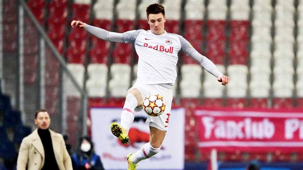 Benjamin Sesko Segera Diperkenalkan Manchester United, Tes Medis Digelar Jumat