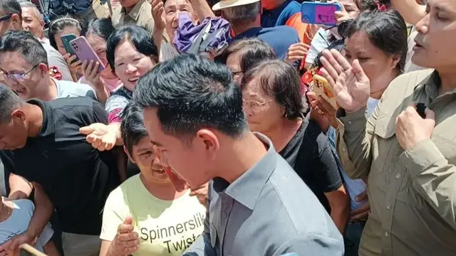 Wapres Gibran Tinjau Gereja Katolik Terdampak Gempa M7,6 di Minahasa