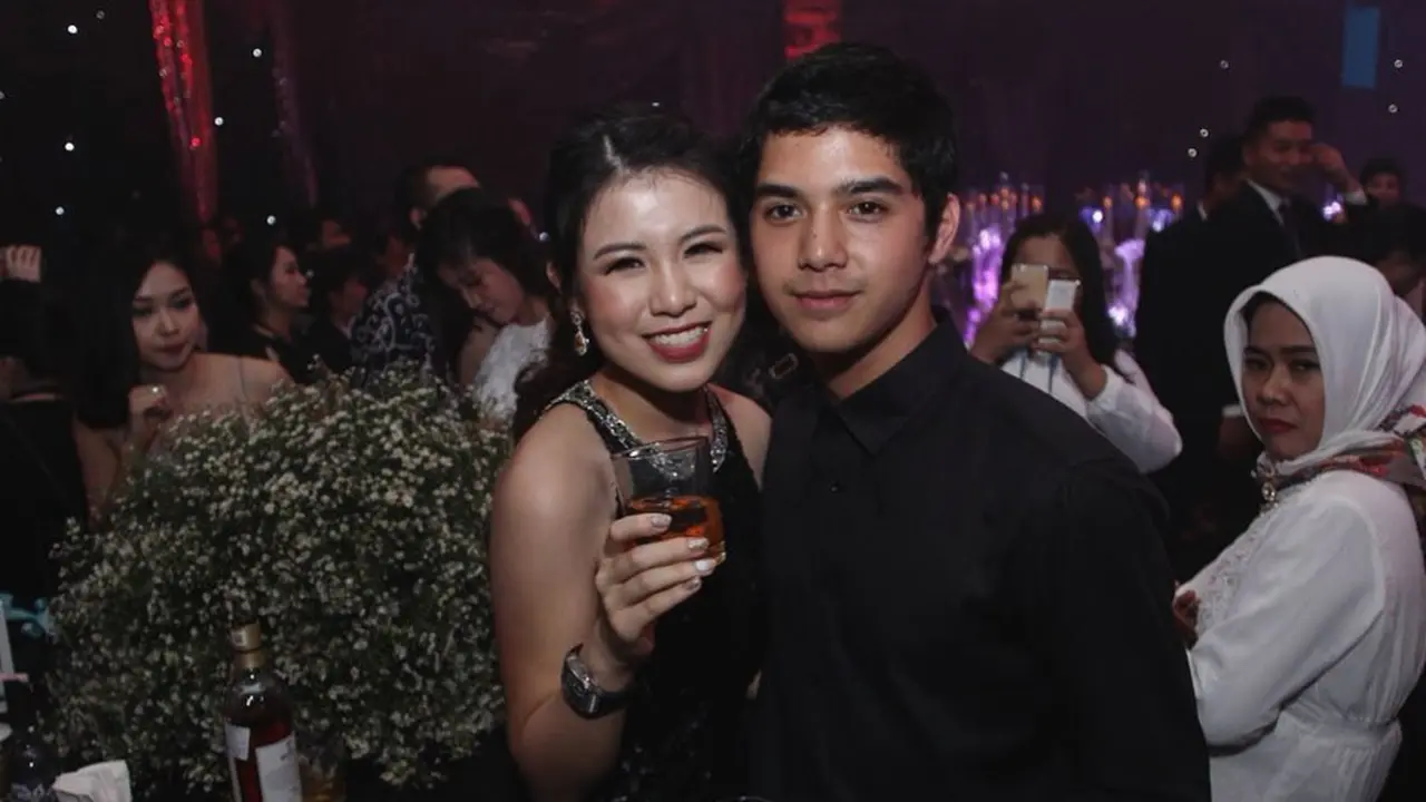 Ulang tahun Jennifer Winarta 'Crazy Rich Surabayan' bertabur selebriti