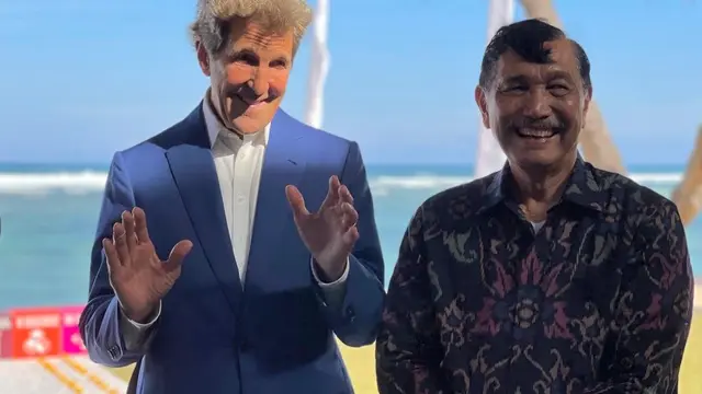 Utusan Khusus Presiden untuk Iklim John Kerry mengunjungi Bali pada 30 Agustus hingga 2 September untuk berpartisipasi dalam Pertemuan Tingkat Menteri Lingkungan Hidup dan Iklim negara-negara G20 (Kedubes AS).