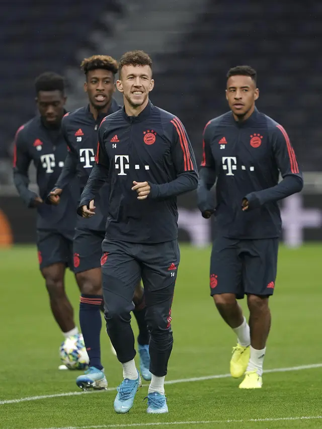 Melihat Sesi Latihan Bayern Munchen Jelang Hadapi Tottenham