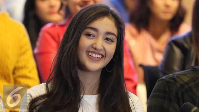 Ranty Maria Relakan Ammar Zoni Untuk Angela Gilsha 