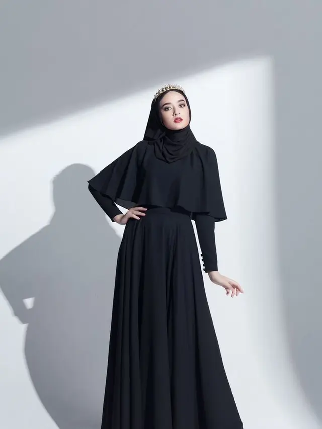 Gamis Hitam Syar’i Model Cape