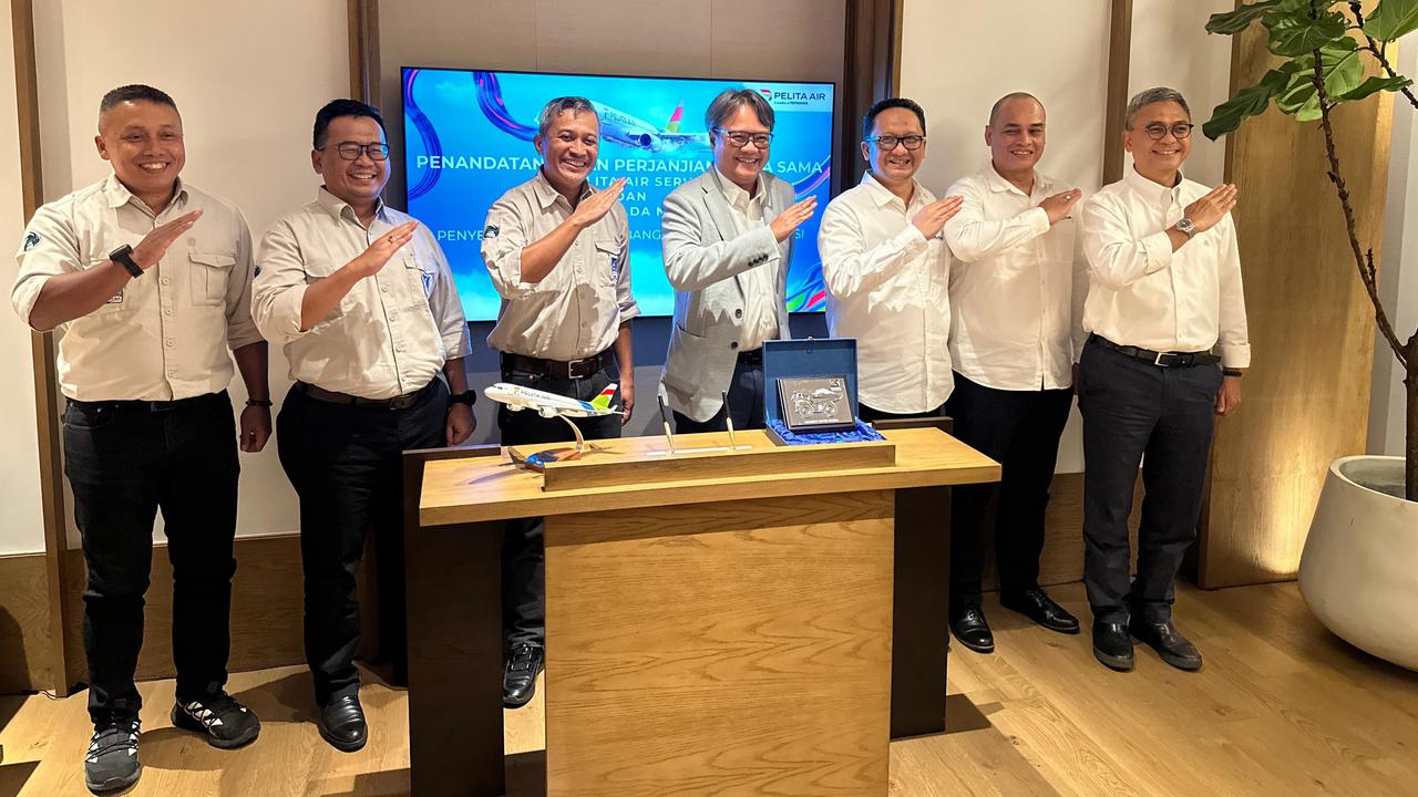 Pelita Air Service dan PT Pamapersada Nusantara menyepakati kerja sama terkait sarana transportasi pesawat untuk karyawan PAMA Group saat perjalanan. (Istimewa)