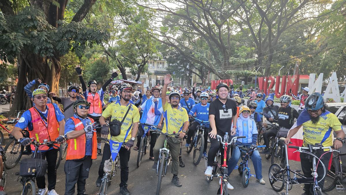 Greet the France, Cara Kreatif Persib Perkenalkan Gabriel Mutombo Lewat Kegiatan Bersepeda