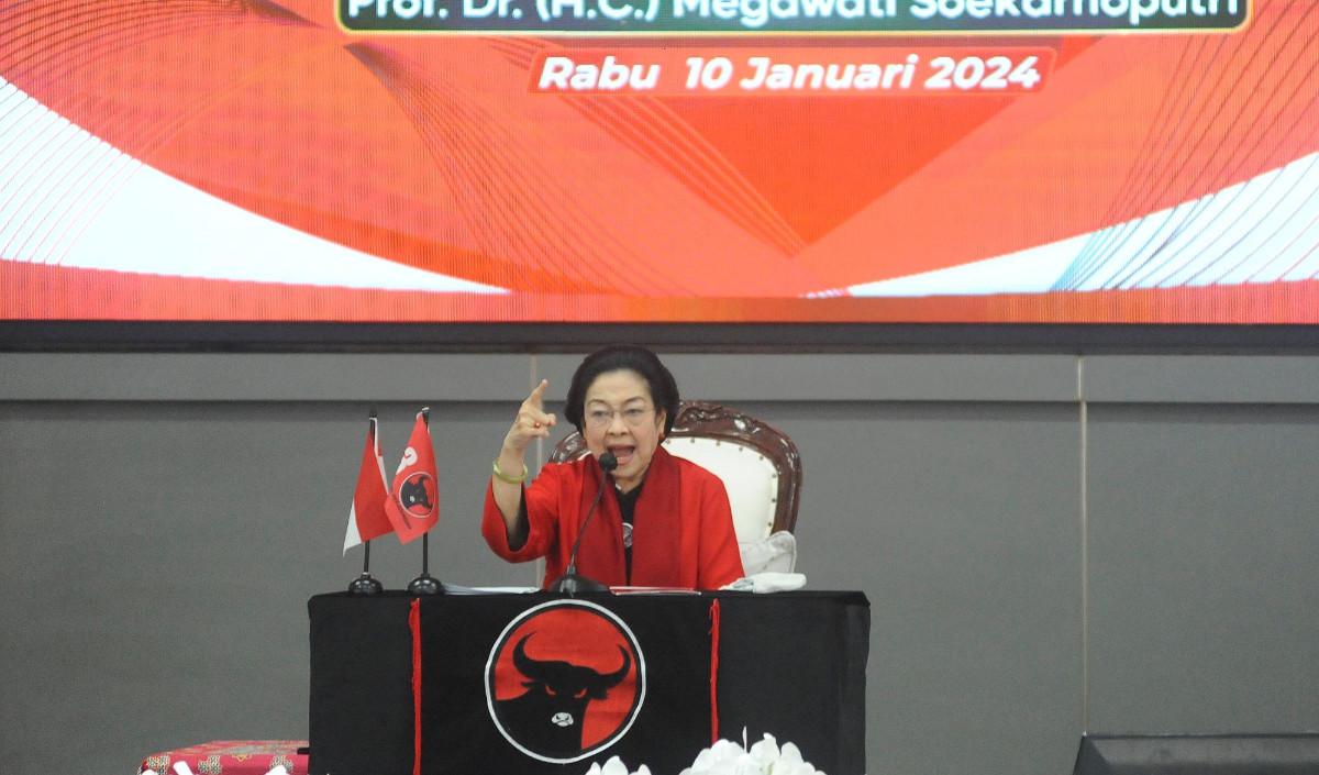 Mega juga mengatakan pihaknya memperjuangkan kebenaran, dan kebenaran ia yakini akan menang.<br>
