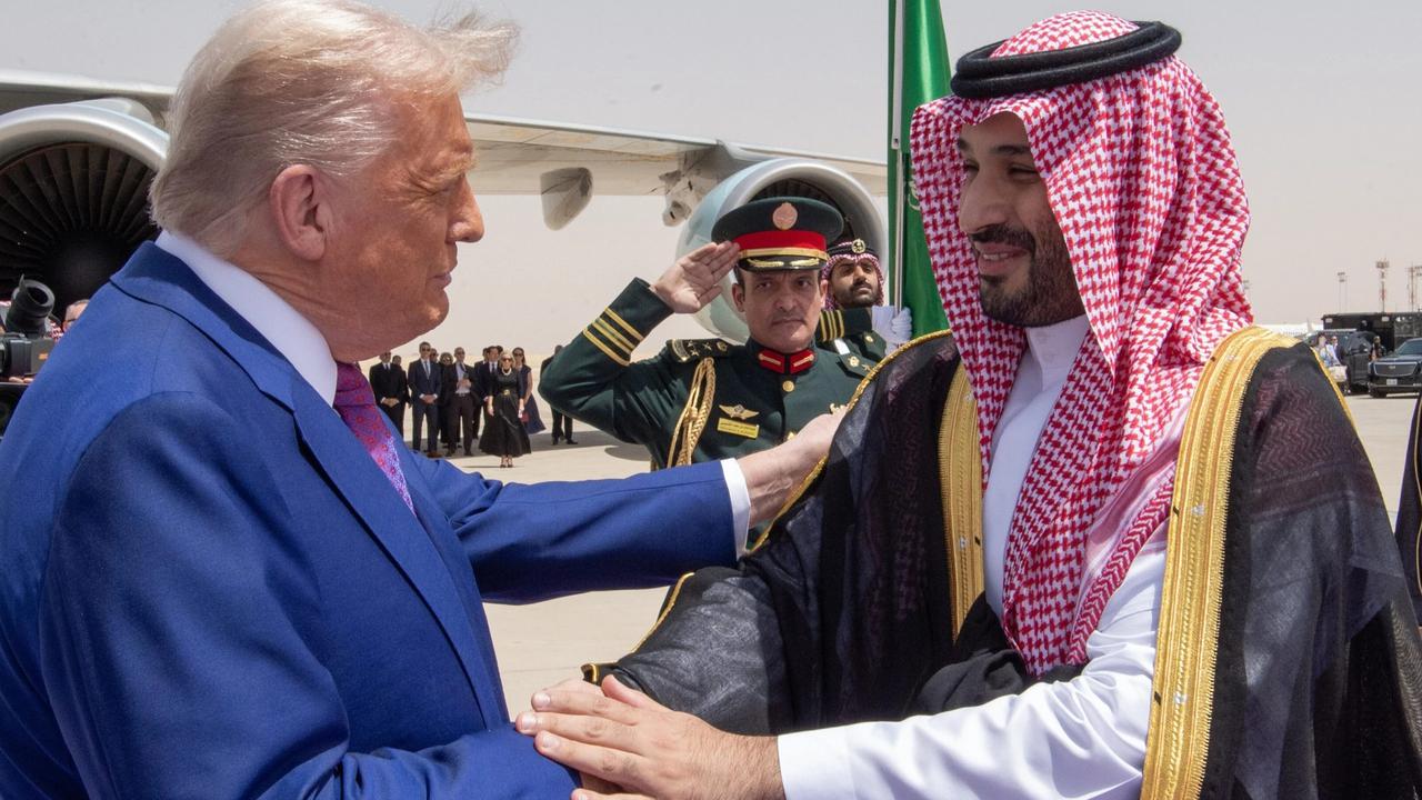 Arab Saudi Beli Senjata Senilai Rp2.272 Triliun dari AS, Gedung Putih: Kesepakatan Penjualan Senjata Terbesar dalam Sejarah