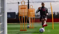 Kocak! Darwin Nunez Tak Sengaja Bocorkan Transfer Ronald Araujo ke Liverpool