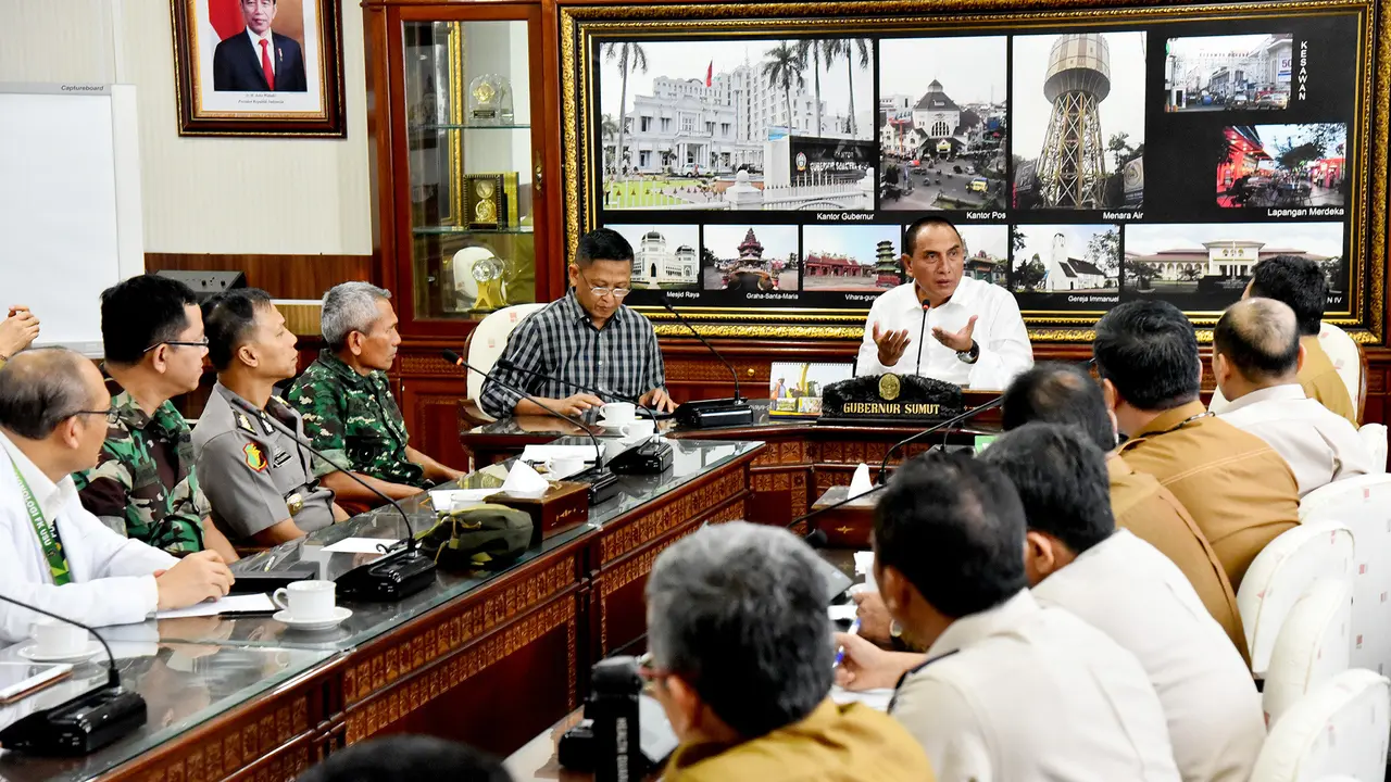 Gubernur Sumut, Edy Rahmayadi, memimpin rapat koordinasi