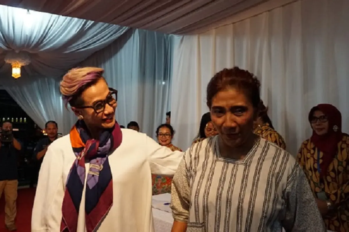 Menteri Kelautan dan Perikanan Susi Pudjiastuti saat Halalbihalal di rumah dinasnya