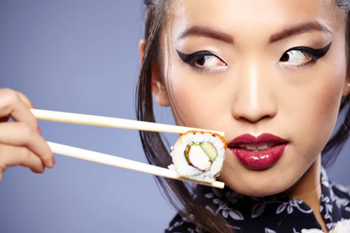 Meski Lezat, 5 Hal Ini Buktikan Jika Sushi Bukan Makanan Sehat