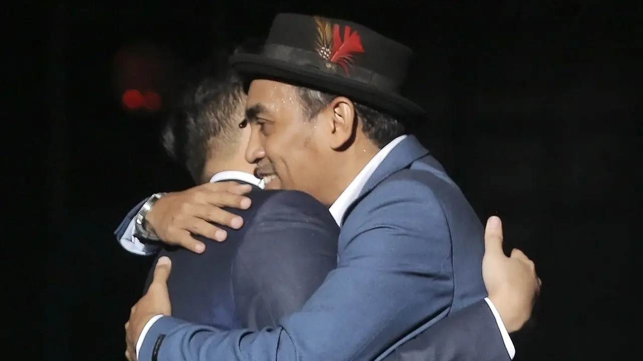 [Fimela] Glenn Fredly dan Adera