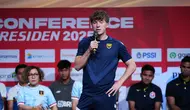 Striker Oxford United, Ole Romeny mengikuti sesi konferensi pers Piala Presiden 2025 di SCTV Tower, Jakarta, Jumat (4/7/2025). (Dok. Media Piala Presiden)