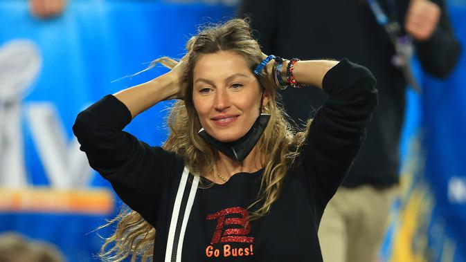 5 Potret Menawan Gisele Bundchen Wags Super Bowl Lv Yang Pernah Bercita Cita Jadi Atlet Voli Bola Liputan6 Com View this post on instagram. 5 potret menawan gisele bundchen wags