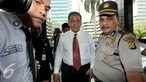 Kabareskrim Mabes Polri, Komjen Pol Anang Iskandar mendatangi Komisi Pemberantasan Korupsi (KPK), Jakarta, Kamis (5/11/15). Kedatangan Anang Iskandar bertujuan membahas sejumlah kasus dengan jajaran pimpinan lembaga antirasuah. (Liputan6.com/Helmi Afandi)