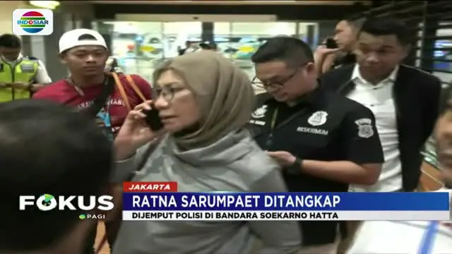 Ratna Sarumpaet Dikawal Ketat Polisi saat Ditangkap di Bandara Soetta